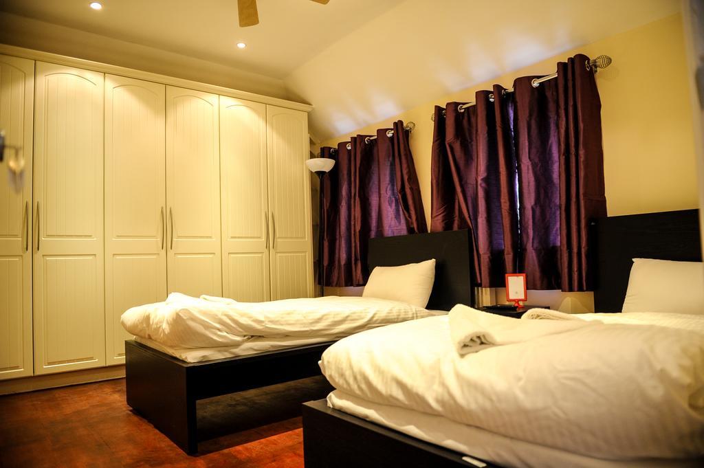 The Greyhound Cottage Chigwell Luaran gambar